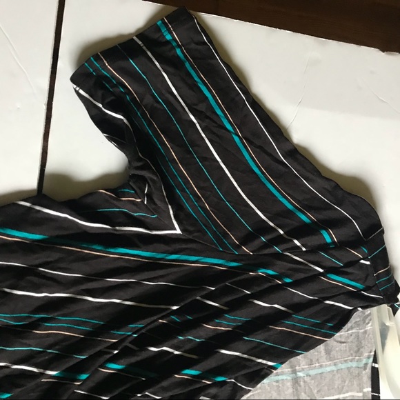 Worthington Ruffle/Gathered Blouse Black Turqouise - Picture 2 of 4